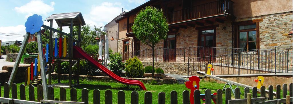 Las Fontaninas Noceda del Bierzo المظهر الخارجي الصورة